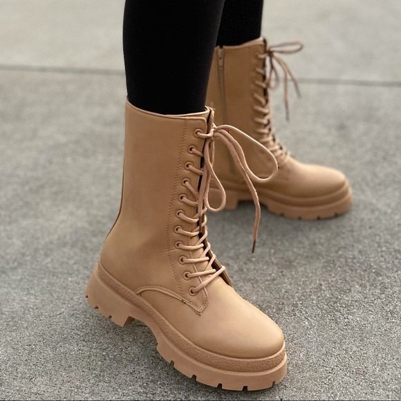 Black Combat Lace up boots - Picture 12 of 12